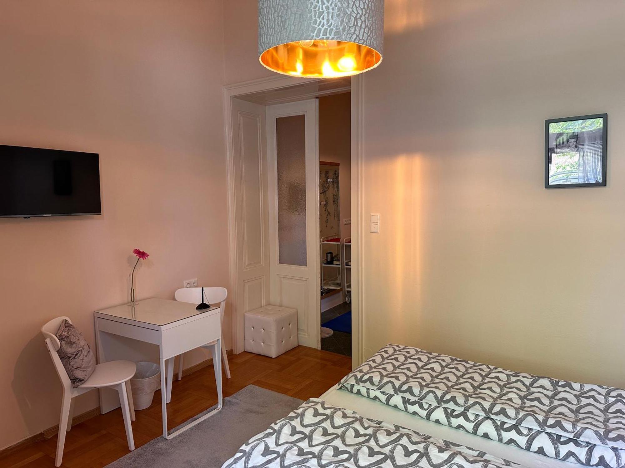 Kristall Doppelzimmer Direkt Im Zentrum, Balkon Bad Ischl Zewnętrze zdjęcie